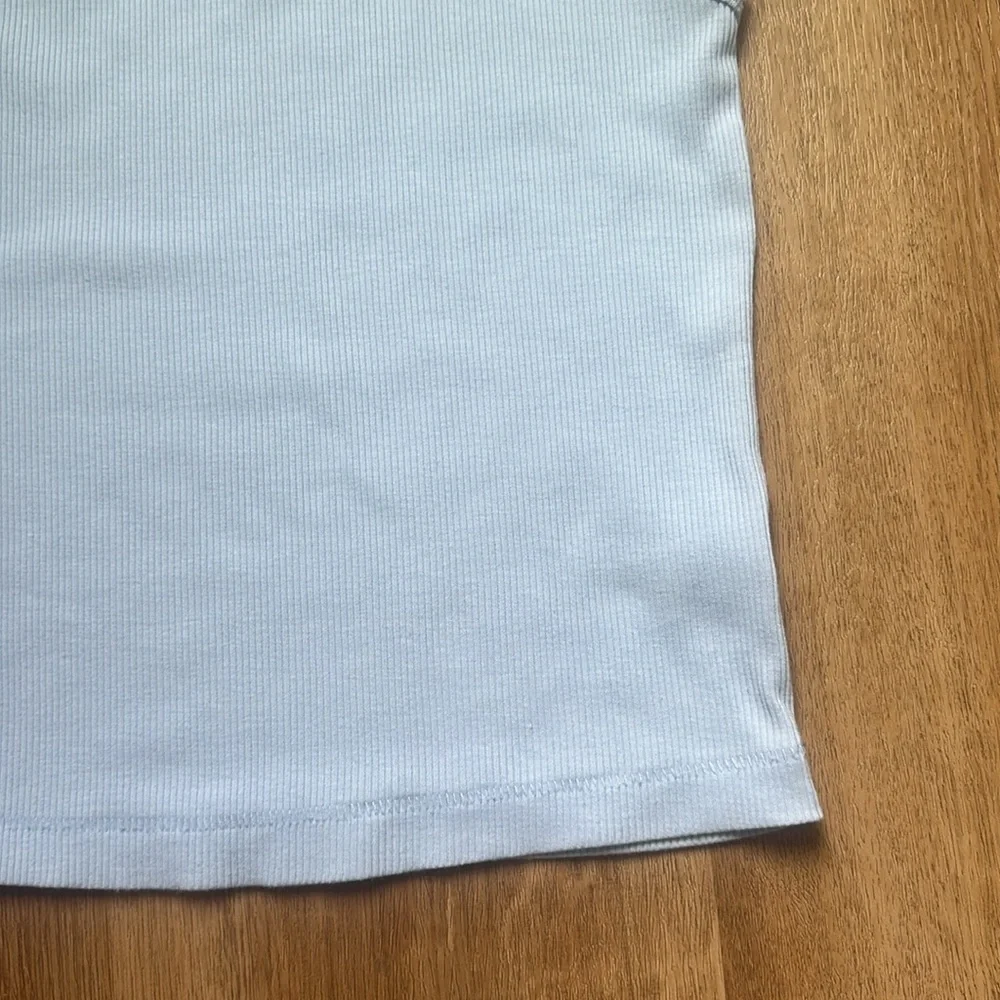 Universal Thread Women's Light Blue Ribbed Racerback‎ Tank - Picture 5 of 9